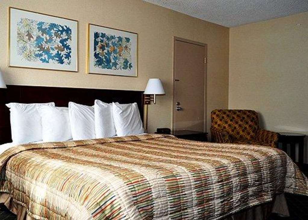 Rodeway Inn Sandston Rom bilde